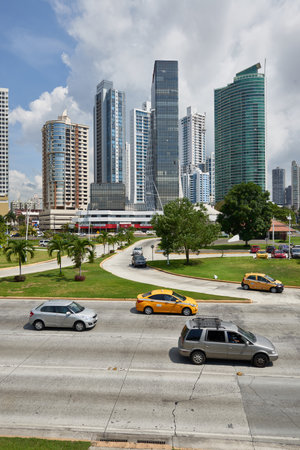 06-05-2016, Traffic and skyscrapers at Panama City, Republic of Panama, Central America.のeditorial素材