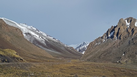 snowy peaks in the Andes Mountains. mountain villages, ski resorts in Argentina, hidden routes. beautiful landscapesの写真素材