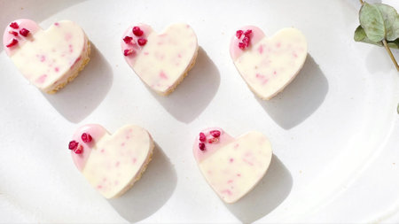 cute heart white chocolate dessertの写真素材