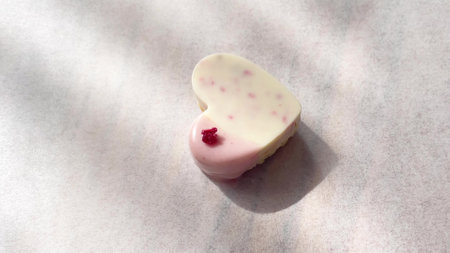 cute heart white chocolate dessertの写真素材