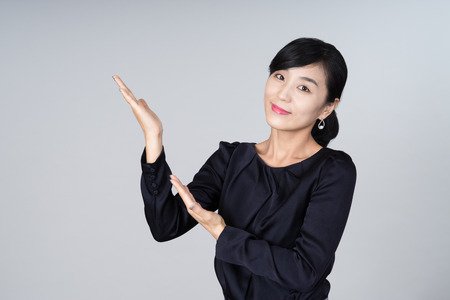 attractive asian woman imageの写真素材