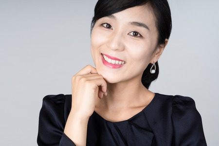 attractive asian woman imageの写真素材