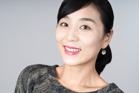 attractive asian woman imageの写真素材