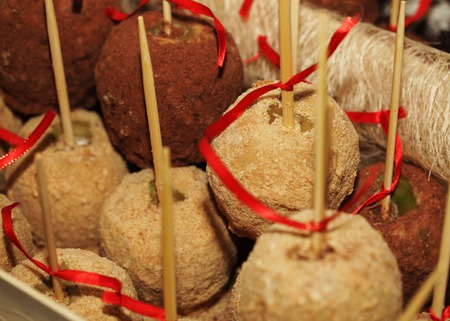 Tray full of caramel and candied apples の写真素材