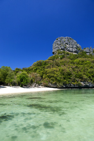 Beautiful beach at Ang Thong National Park, Surat Thani, Thailandの写真素材