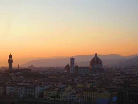   Florence at dusk                             の写真素材