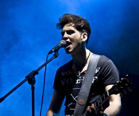 HALLE, GERMANY - AUGUST 27: Guitarist Eugen Flittner of the Band The Black Pony performs at the 75th Laternenfest on August 27, 2011 in Halle, Germany.のeditorial素材