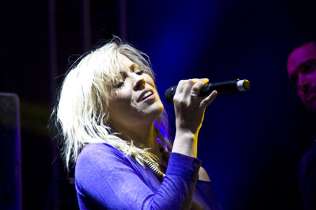 HALLE, GERMANY - AUGUST 27: Natasha Bedingfield performs at the 75th Laternenfest on August 27, 2011 in Halle, Germany.のeditorial素材