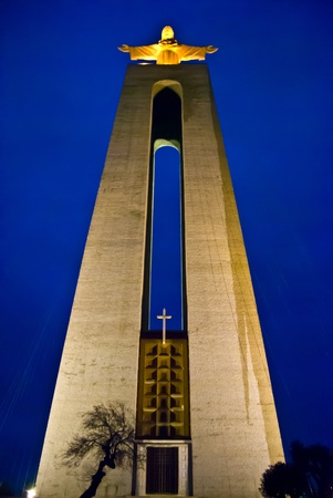 detail of the enormous statue of Christ in Lisbonの写真素材
