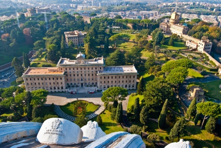 view of Vatican City from the rooftop of San Pietroのeditorial素材