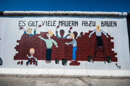 part of the famous East Side Gallery in Berlinのeditorial素材