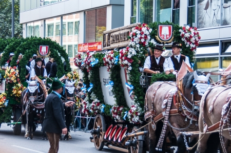 Parade of the hosts of the tents of the Oktoberfestのeditorial素材