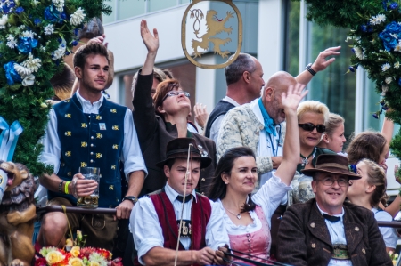Parade of the hosts of the tents of the Oktoberfestのeditorial素材