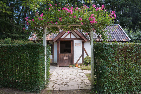 Image of a cottage in the English garden of Park Mondo Verde.の写真素材