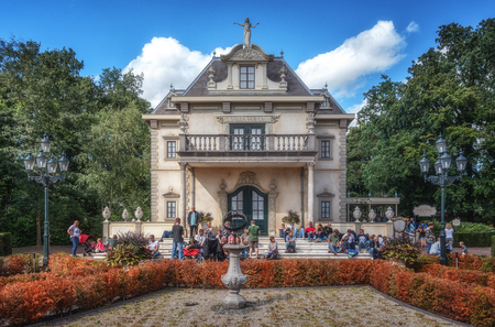 Kaatsheuvel, Netherlands, August 19 , 2017: People are waiting for the entrance of the attraction Villa Volta in the amusement park Efteling in The Netherlandsのeditorial素材