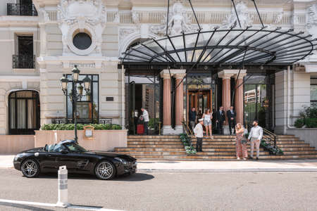 Monaco, September 14, 2018:  The entrance to the Hotel de Paris with its characteristic glass canopy in Monacoのeditorial素材