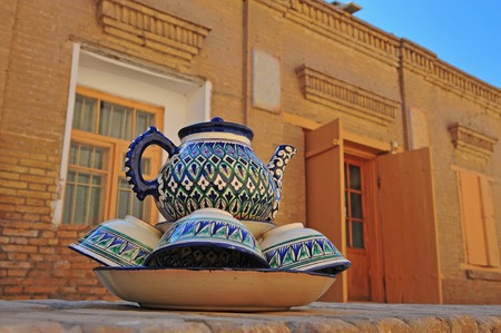 Khiva: traditional teapot and cupsの写真素材