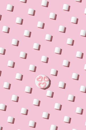 marshmallow pattern on pink backgroundの写真素材
