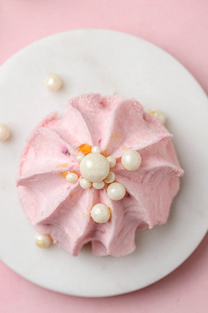berry marshmallows on a pink background. High quality photoの写真素材