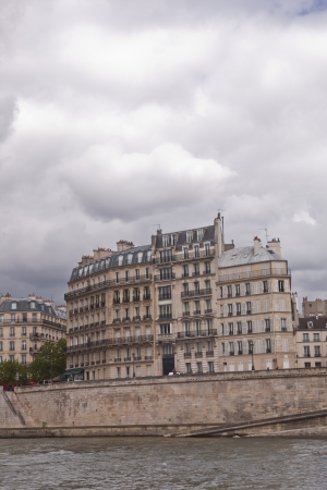 Parisian appartments on the Ile Saint Louis, France.の写真素材