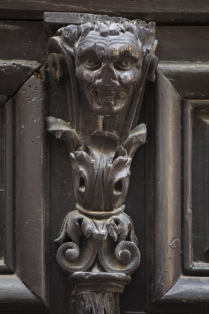 An old door knocker in le Mans, France の写真素材