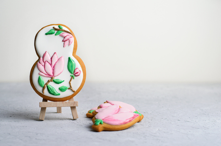 Gingerbread Cookies for March 8, Women's Day, Handmade Cookies with Sugar Icing, Gift Setの写真素材