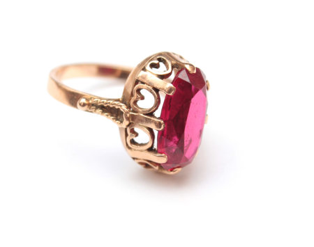 golden ring with pink sapphire