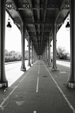 The Pont de Bir-Hakeim in Paris, France. Black and white photo.の写真素材