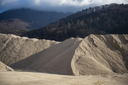 sand trailer for a large carの写真素材