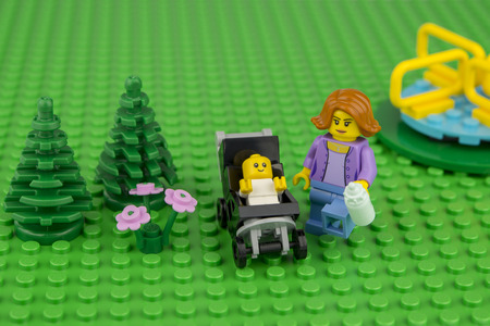 BANGKOK, THAILAND JUNE 05, 2017 : Studio shot of LEGO that show family. Family day concept.のeditorial素材