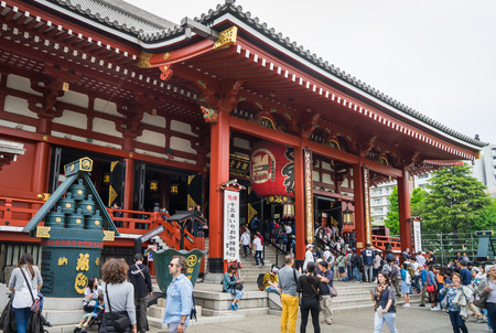 Tokyo, Japan - May 1, 2017: People are entering Sensoji Shrine Main building.のeditorial素材