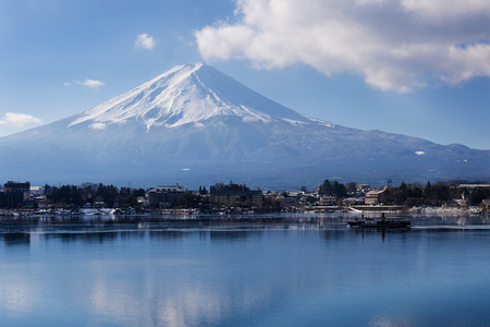 Mount Fuji san with Snow on top in Winter at Lake Kawaguchiko, Yamanashi, Japanのeditorial素材