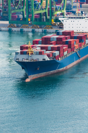Port Cargo Container Singapore transportation from ship, logistic import export conceptの写真素材