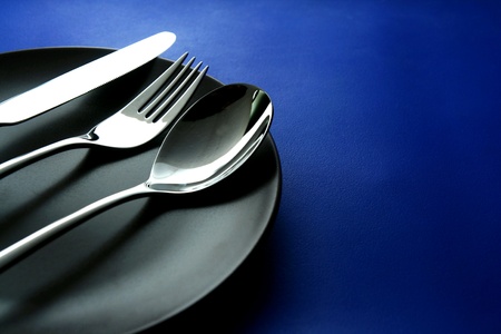 Spoon, fork, knife and ceramic dinner plateの素材