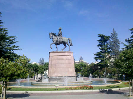 Statue and water fountainの素材