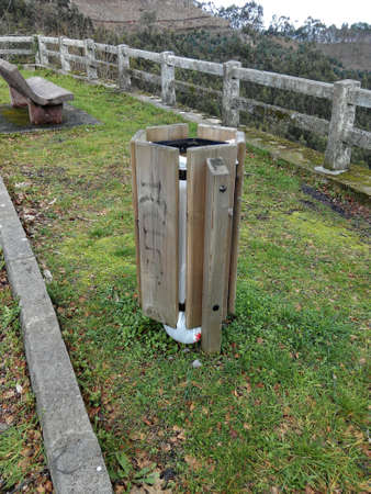 Trash box is restingの素材