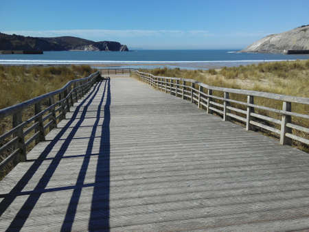 Beach Road and seaの素材