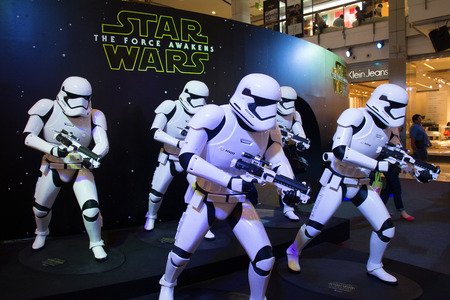 Bangkok, Thailand - 13 December 2015 : The Starwars display for promote movie 'Starwars 7 : The force awakens at Central world, Bangkok, Thailand.のeditorial素材