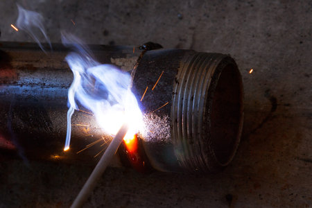 The category of electric welding connecting metal