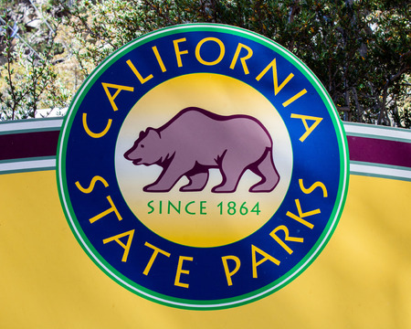 San Jacinto State Park, 9 Oct 2018 - State Park sign located near Palm Springs, Californiaのeditorial素材