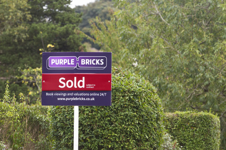 Purple Bricks British Online Estate Agent signのeditorial素材