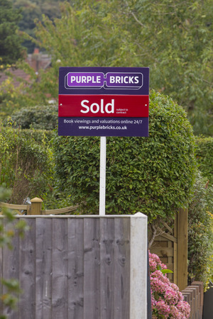 Purple Bricks British Online Estate Agent signのeditorial素材