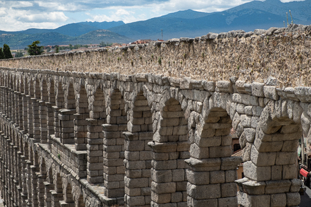 Aqueduct of Segovia one of the Roman works mÃ§a represntativas in EspÃ±a with a total length of 16 kilometersのeditorial素材