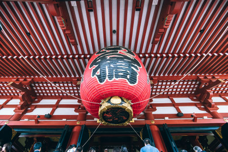 ASAKUSA, JAPAN - Oct 29, 2016: Nakamise Shopping Street Asakusa on Oct 29 in Tokyo, Japan. It is lined by more than 50 shops, which offers local specialties and tourist souvenirs.のeditorial素材