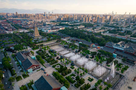 Aerial photography of Xi'an Big Wild Goose Pagoda Musical Fountainのeditorial素材