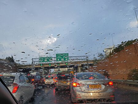 Rain in  highway, Traffic in Low Visibility Condition
