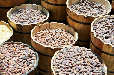dried dates fruits in the wood cask at east street bazaar shop marketの写真素材