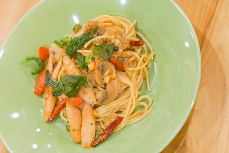 Stir-Fried Spaghetti with Olive Oil, Garlic , Dried Chili And Crispy Baconの写真素材