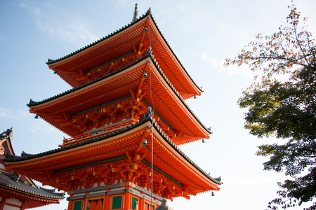Beautiful Kiyomizu dera Temple Gate, one of the oldest schools within Japanese Buddhism, in Kyoto the oldest capital city in Japan.のeditorial素材
