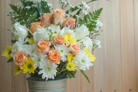 Vase of Roses bouquetの写真素材